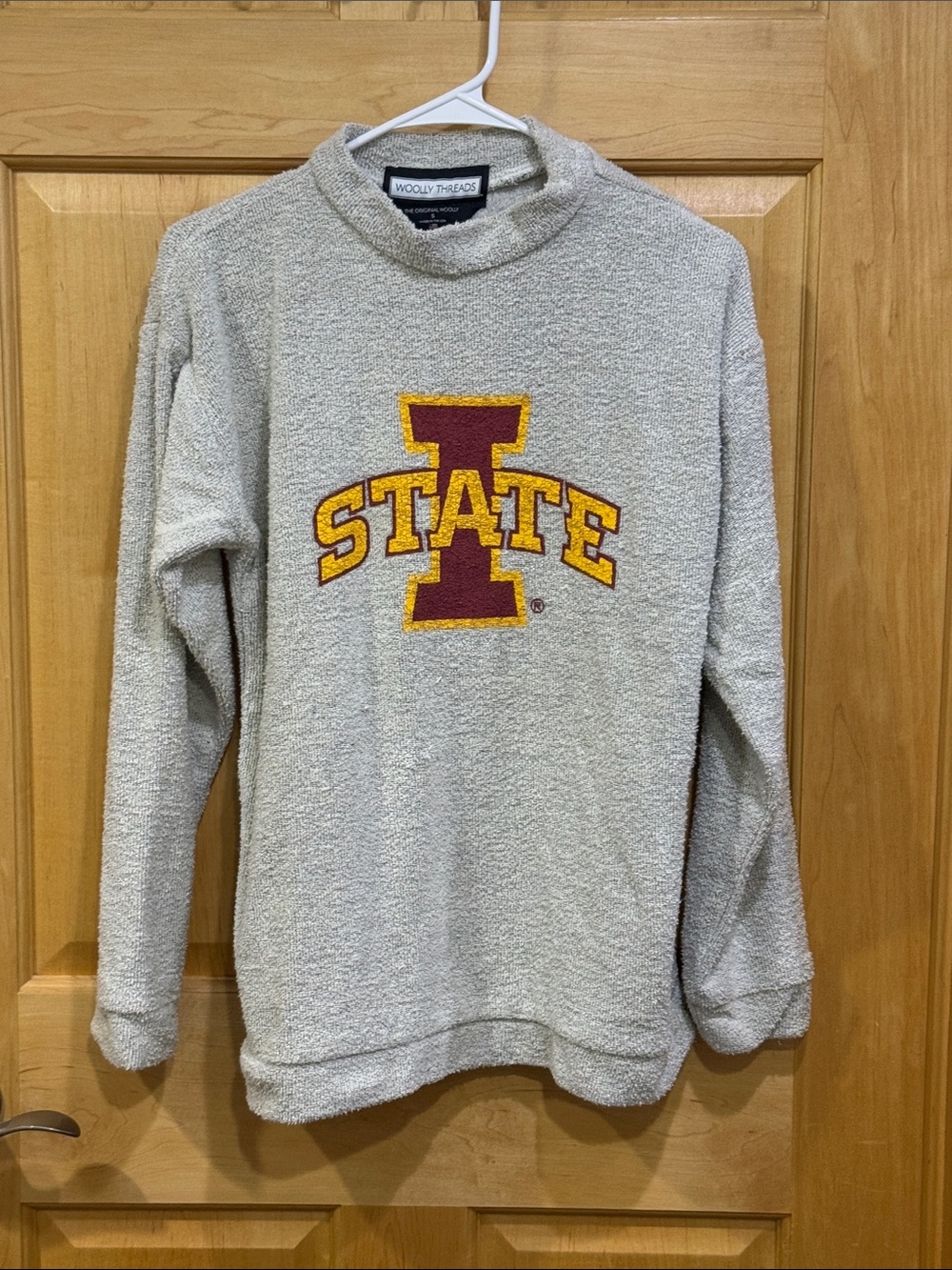 Woolly threads Ivory gray beige Iowa State Logo Pullover Sweater size S